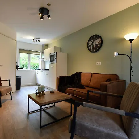 Modern Holiday In With Terrace בית נופש *
